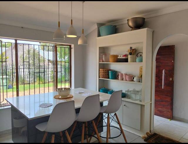 4 BEDROOM HOUSE FOR SALE IN BRACKENHURST